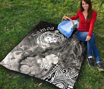 Samoa Premium Quilt - Humpback Whale with Tropical Flowers (White)