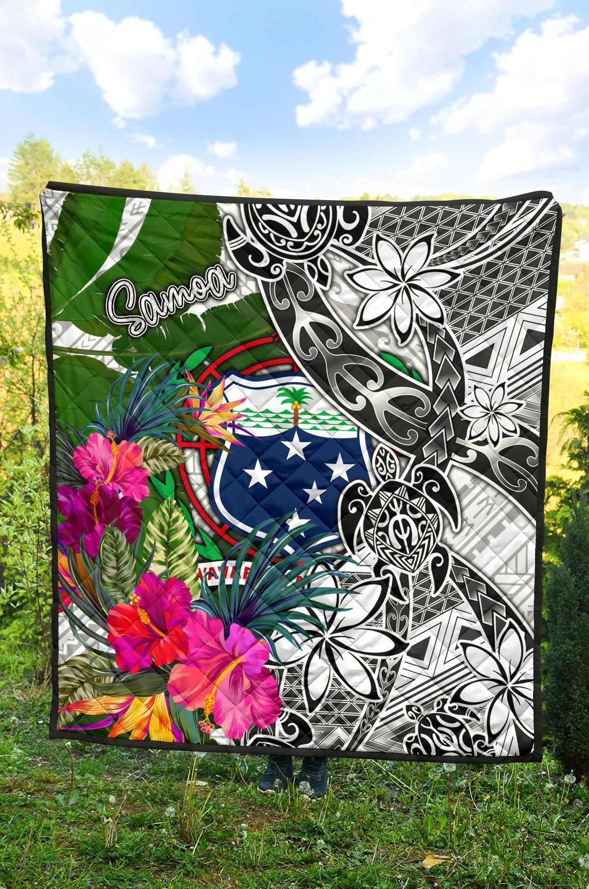 Samoa Premium Quilt White - Turtle Plumeria Banana Leaf