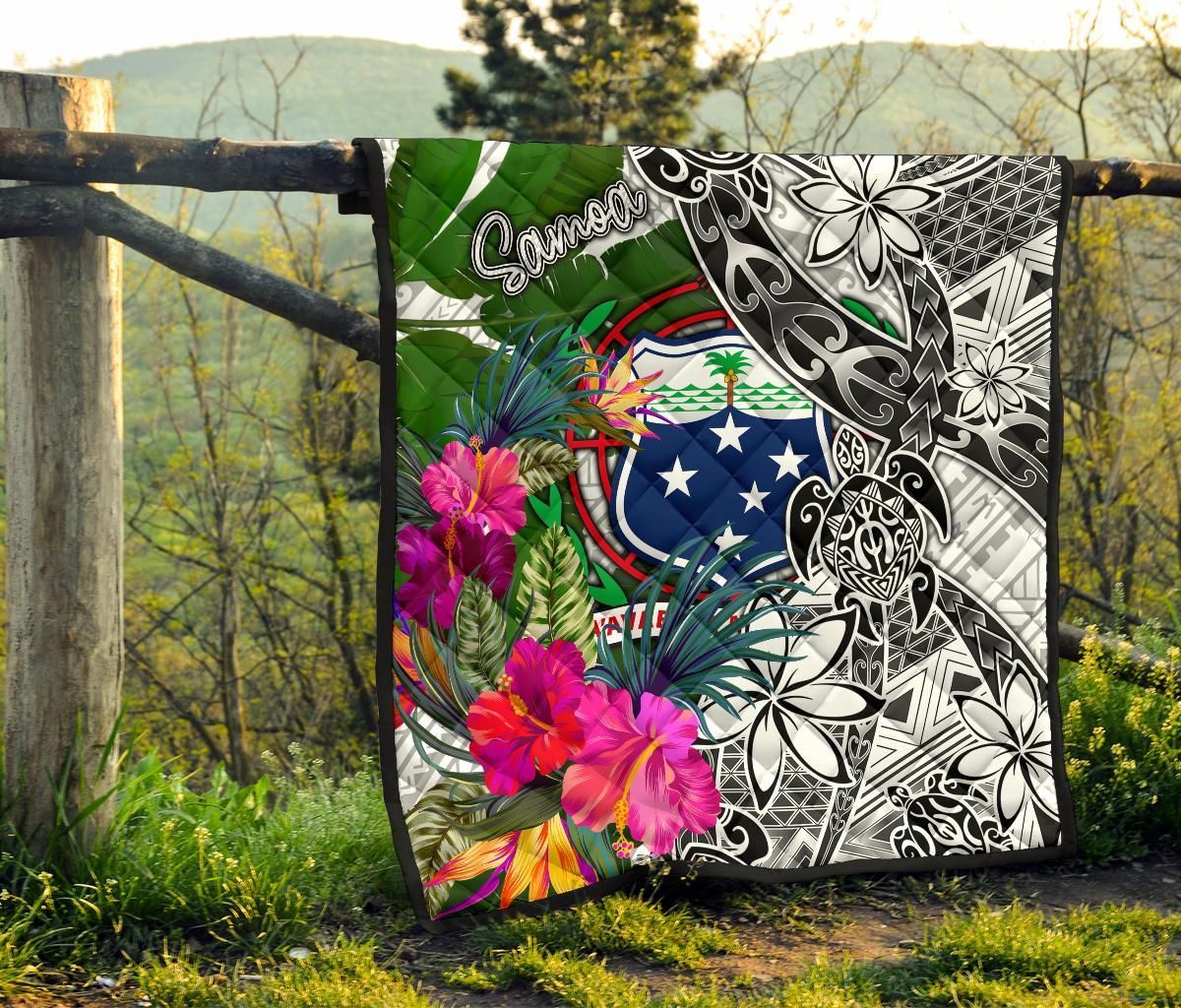 Samoa Premium Quilt White - Turtle Plumeria Banana Leaf