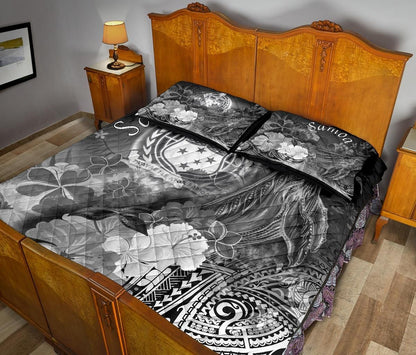 Samoa Quilt Bed Set - Humpback Whale with Tropical Flowers (White)