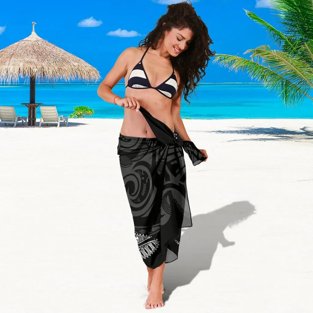 Samoa Sarong - Fish With Plumeria Flowers