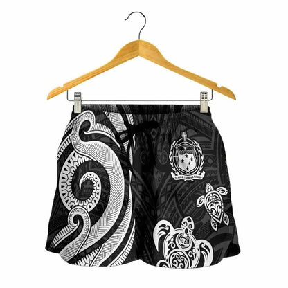 Samoa Women Shorts - White Tentacle Turtle