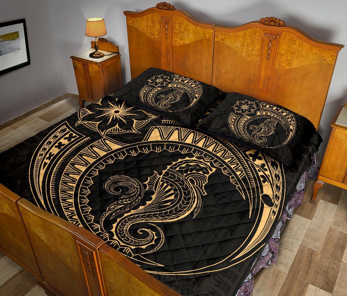 Polynesian Quilt Bed Set - Polynesian Gold Seahorse Tattoo