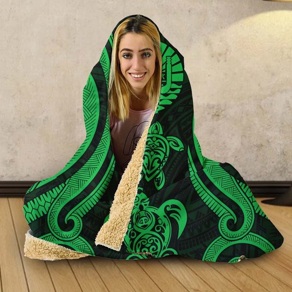 Tahiti Hooded Blanket - Green Tentacle Turtle