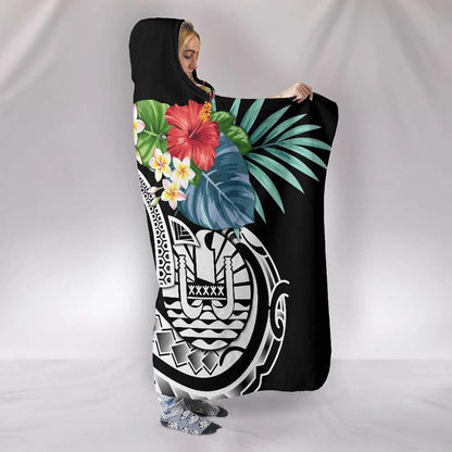 Tahiti Polynesian Hooded Blanket - Summer Plumeria (Black)