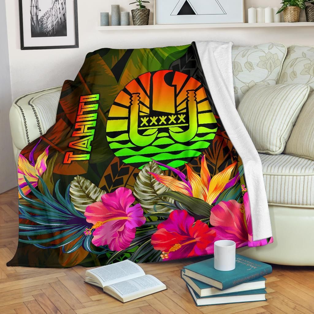 Tahiti Polynesian Premium Blanket -  Hibiscus and Banana Leaves