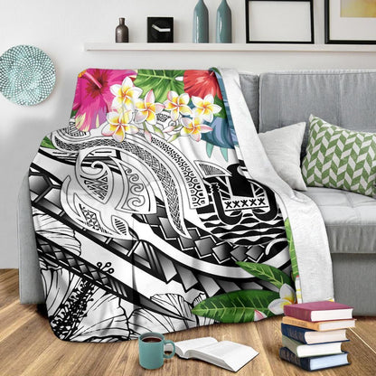 Tahiti Polynesian Premium Blanket - Summer Plumeria (White)