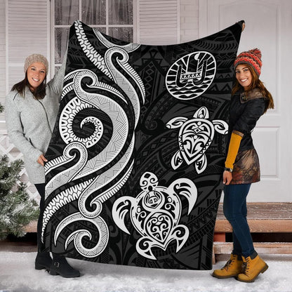 Tahiti Polynesian Premium Blanket - White Tentacle Turtle