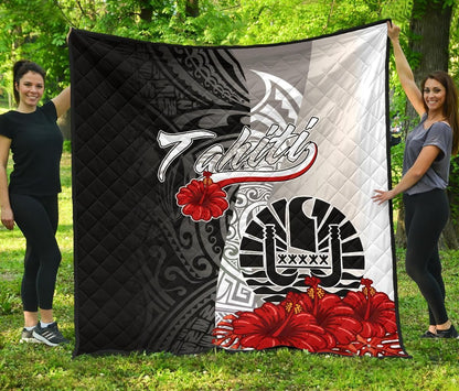 Tahiti Polynesian Premium Quilt - Coat Of Arm With Hibiscus White