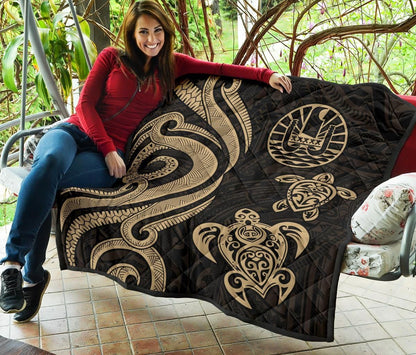 Tahiti Polynesian Premium Quilt - Gold Tentacle Turtle