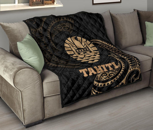 Tahiti Polynesian Premium Quilt - Gold Tribal Wave