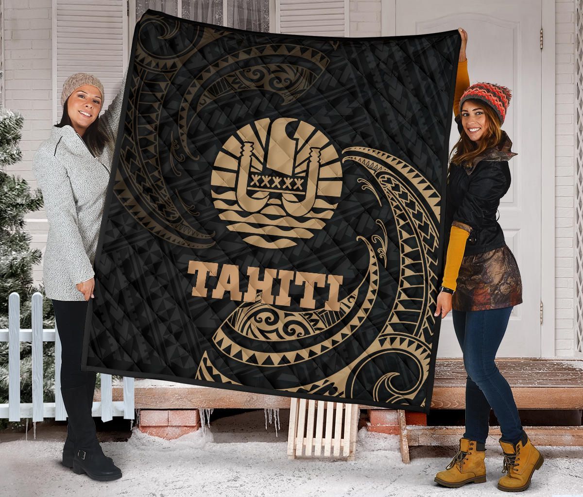 Tahiti Polynesian Premium Quilt - Gold Tribal Wave