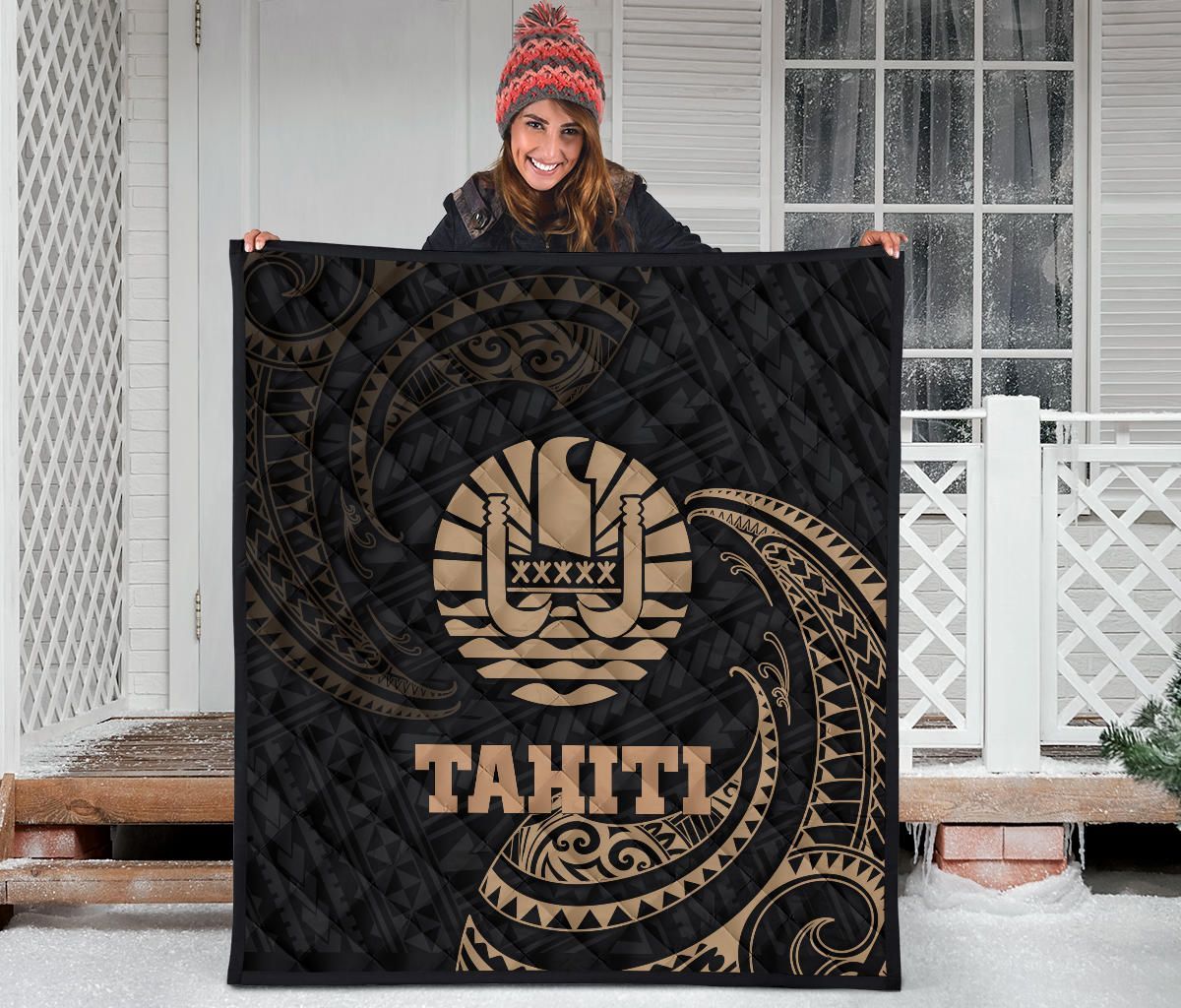Tahiti Polynesian Premium Quilt - Gold Tribal Wave