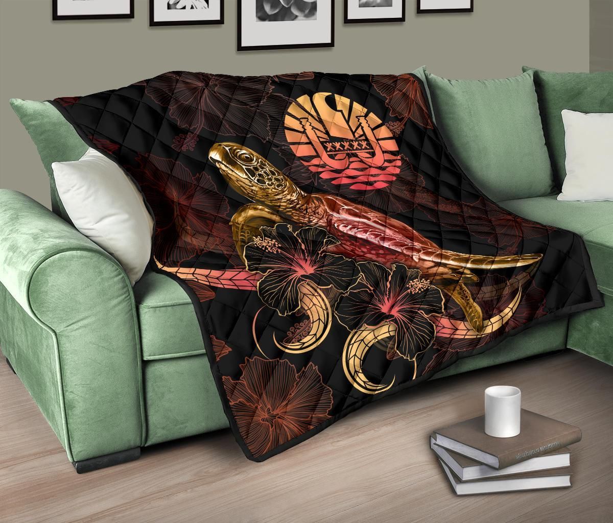 Tahiti Polynesian Premium Quilt - Turtle With Blooming Hibiscus Gold