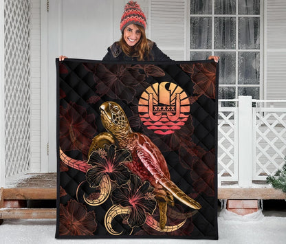 Tahiti Polynesian Premium Quilt - Turtle With Blooming Hibiscus Gold
