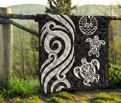 Tahiti Polynesian Premium Quilt - White Tentacle Turtle