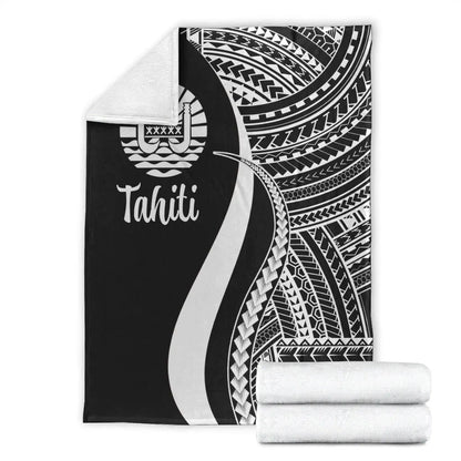 Tahiti Premium Blanket - White Polynesian Tentacle Tribal Pattern