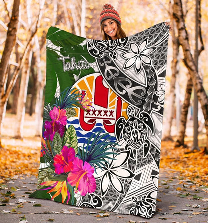 Tahiti Premium Blanket White - Turtle Plumeria Banana Leaf