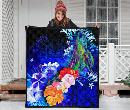 Tahiti Premium Quilt - Humpback Whale with Tropical Flowers (Blue)