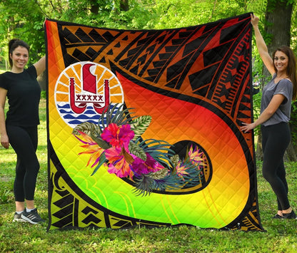 Tahiti Premium Quilt - Polynesian Hook And Hibiscus (Reggae)