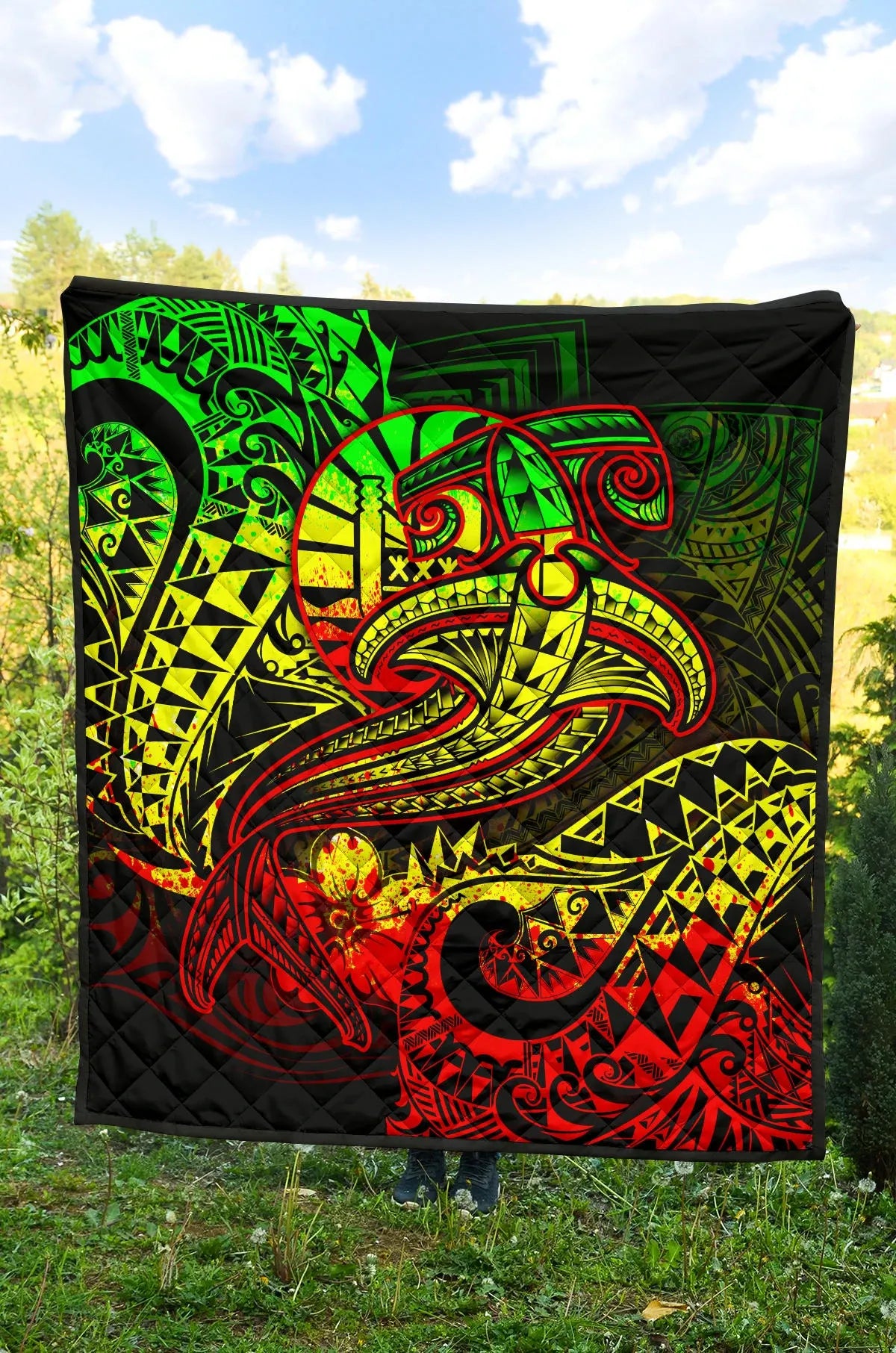 Tahiti Premium Quilt - Reggae Shark Polynesian Tattoo