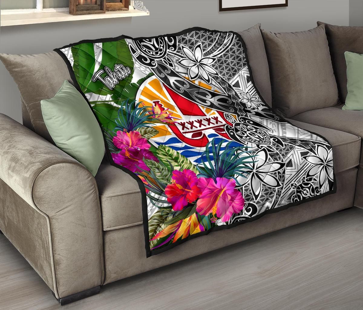Tahiti Premium Quilt White - Turtle Plumeria Banana Leaf