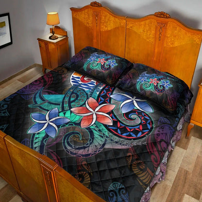 Tahiti Quilt Bed Set - Plumeria Flowers Style