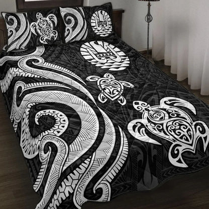 Tahiti Quilt Bed Set - White Tentacle Turtle