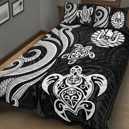 Tahiti Quilt Bed Set - White Tentacle Turtle