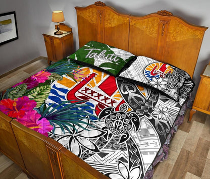 Tahiti Quilt Bed Set White - Turtle Plumeria Banana Leaf