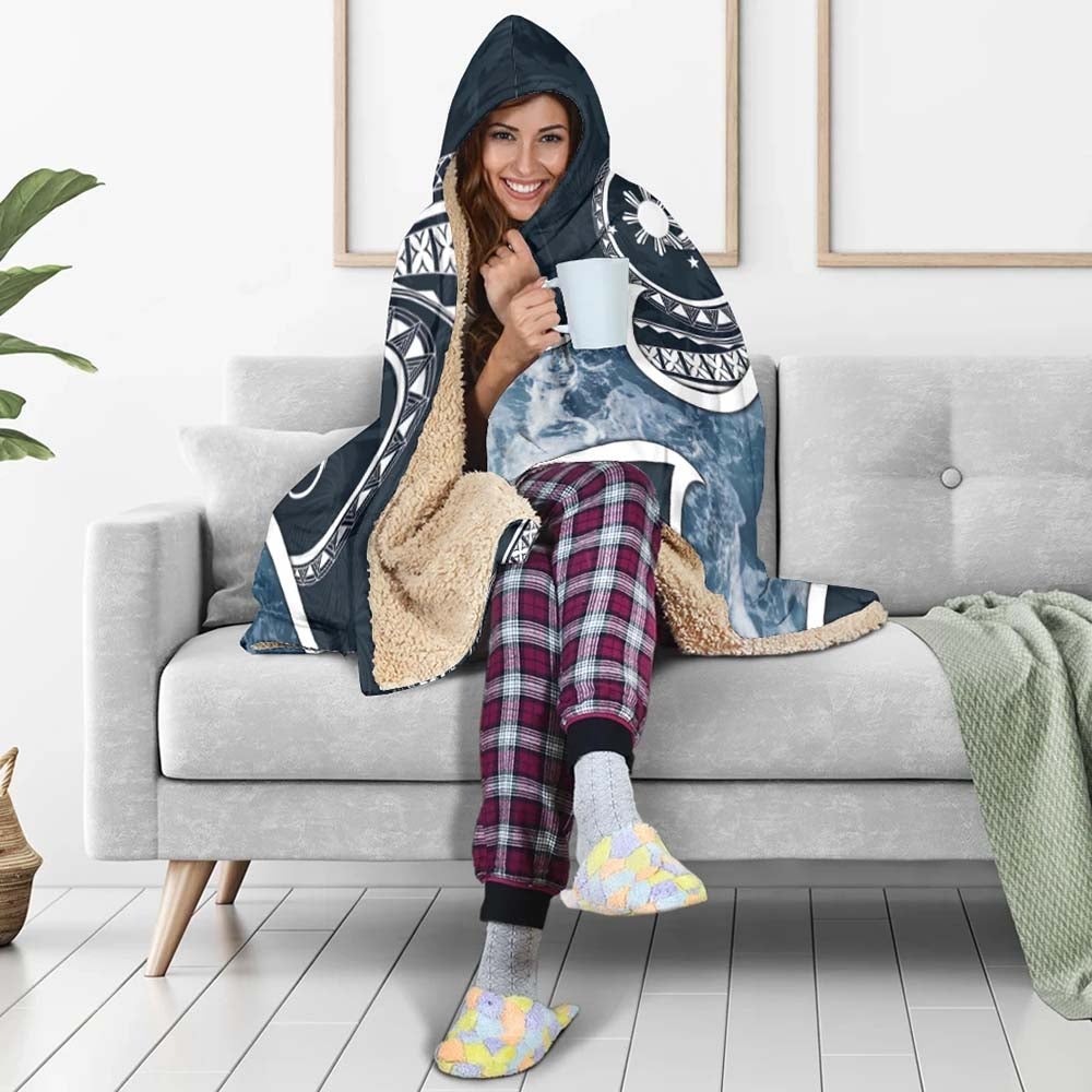 The Philippines Hooded Blanket - Ocean Style