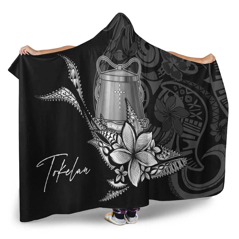 Tokelau Hooded Blanket - Fish With Plumeria Flowers Style