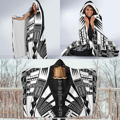 Tokelau Hooded Blanket - Polynesian Tattoo Black