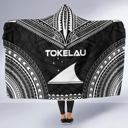Tokelau Polynesian Chief Hooded Blanket - Black Version