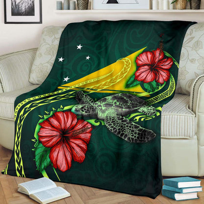 Tokelau Polynesian Premium Blanket - Green Turtle Hibiscus
