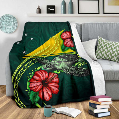 Tokelau Polynesian Premium Blanket - Green Turtle Hibiscus