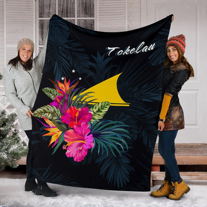 Tokelau Polynesian Premium Blanket - Tropical Flower