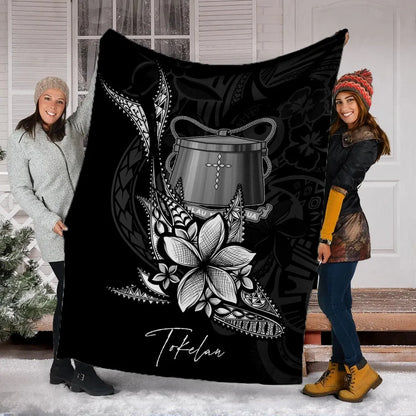 Tokelau Premium Blanket - Fish With Plumeria Flowers Style