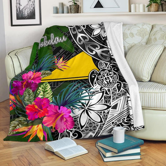 Tokelau Premium Blanket - Turtle Plumeria Banana Leaf