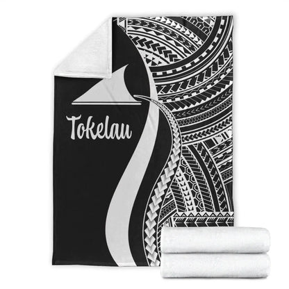 Tokelau Premium Blanket - White Polynesian Tentacle Tribal Pattern