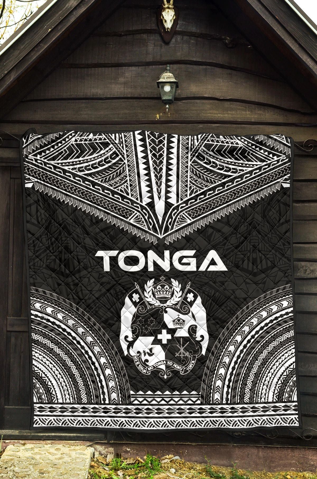 Tonga Premium Quilt - Tonga Coat Of Arms Polynesian Chief Black Version