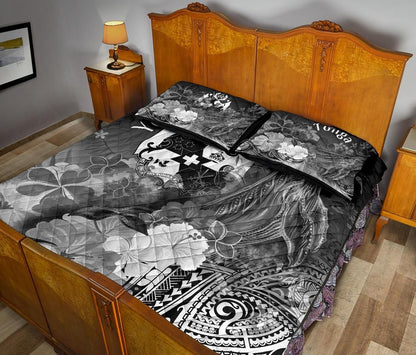 Tonga Custom Personalised Quilt Bed Set - Humpback Whale with Tropical Flowers (White)