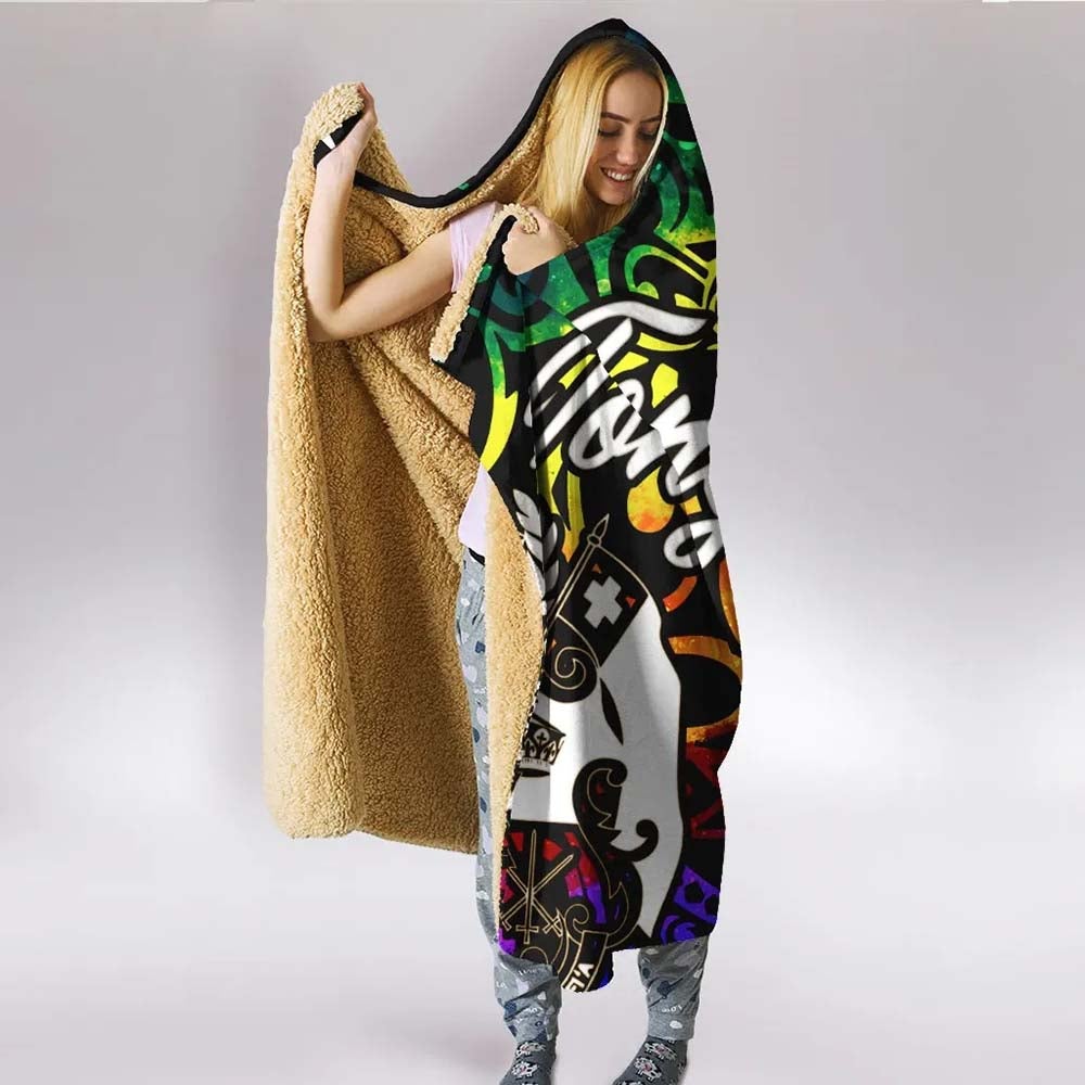 Tonga Hooded Blanket - Rainbow Polynesian Pattern