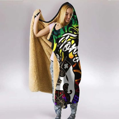 Tonga Hooded Blanket - Rainbow Polynesian Pattern