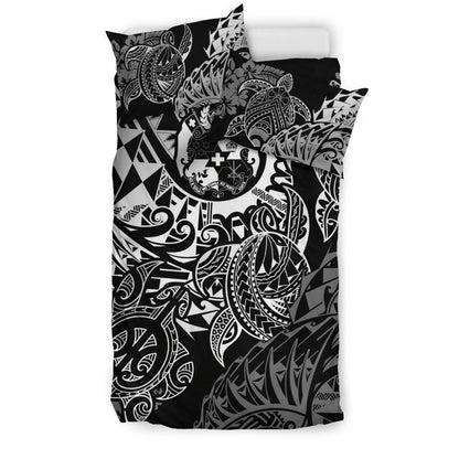 Polynesian Duvet Cover - Tonga Bedding Set - White Turtle Flowing