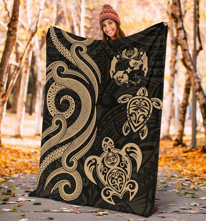Tonga Polynesian Premium Blanket - Gold Tentacle Turtle
