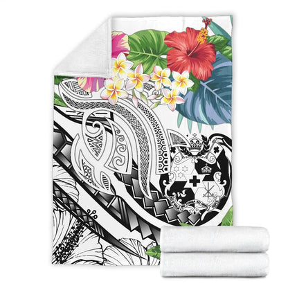 Tonga Polynesian Premium Blanket - Summer Plumeria (White)