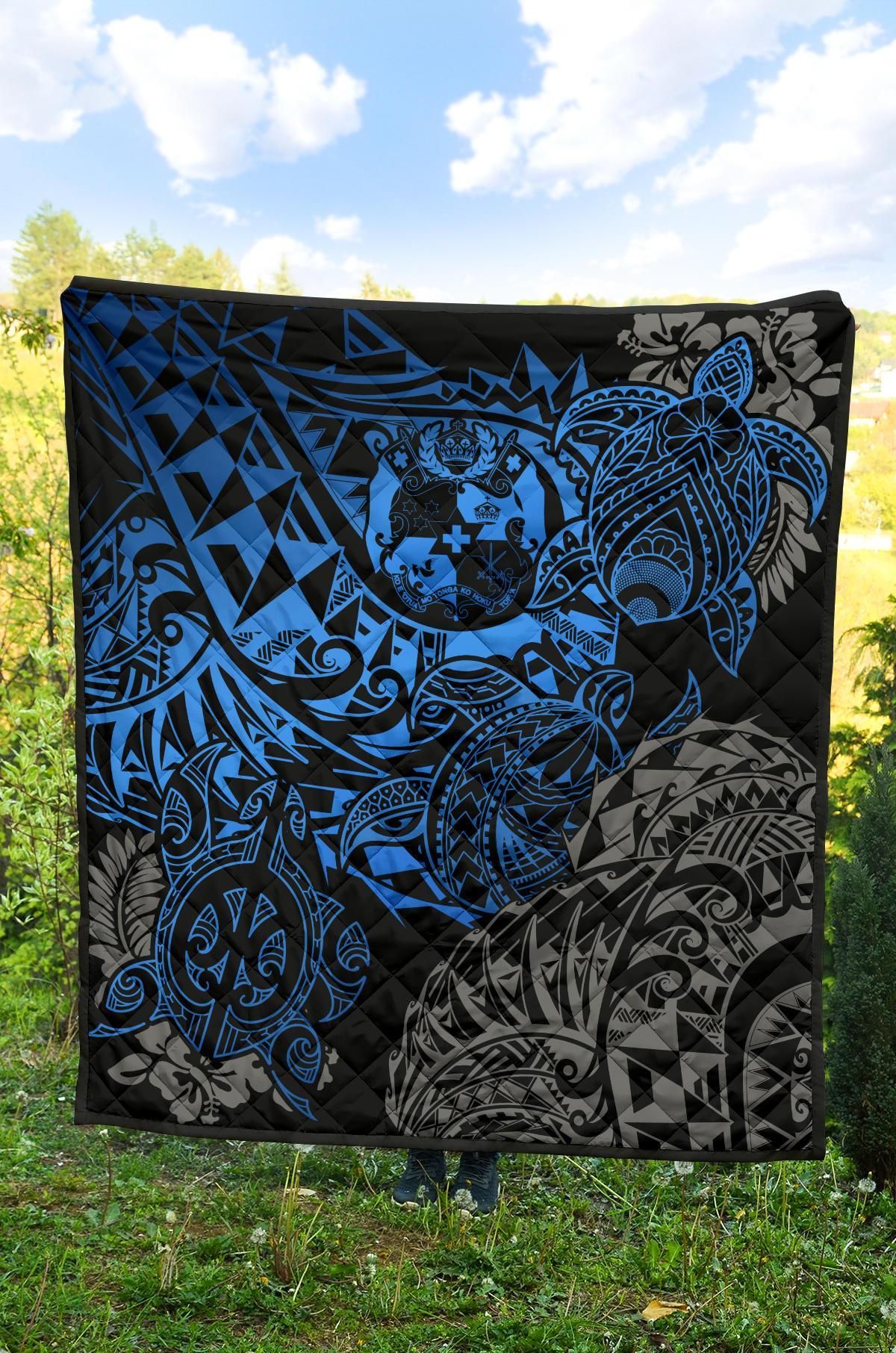 Tonga Polynesian Premium Quilt - Blue Turtle Flowing