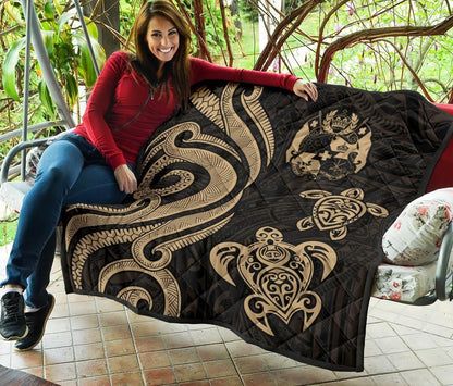 Tonga Polynesian Premium Quilt - Gold Tentacle Turtle