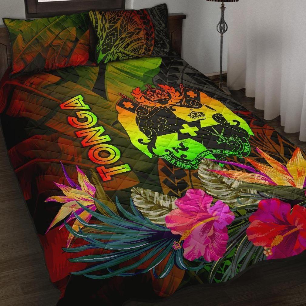 Tonga Polynesian Quilt Bed Set - Hibiscus and Banana Leaves